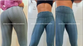 Gostosa exibidinha em vídeo sensual tirando a calça apertada
