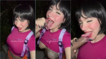 Andrea Rodas peituda em vídeo sensual se mostrando