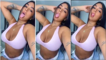 Sempre linda e gostosa, a andreamolina provaca muito