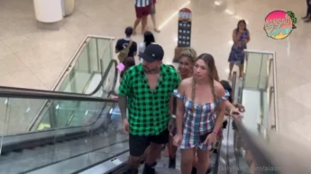 Video safado onde aparece a Iasmim Oliver e suas amigas gatas