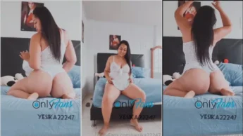Yesika22247 super sexy em um vestido branco de renda