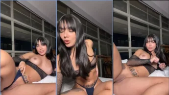 Malelly putinha morena toda safada na sacanagem