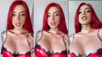 Usando uma roupa sensual, a DElettraaoficial gravou um video se exibindo