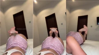 Excitada, a Denis Serena gravou um video bem safado