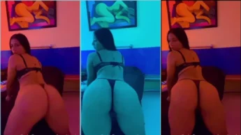 Olha como a La_Divak é gostosa de calcinha e sutiã