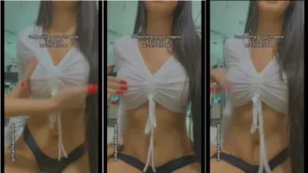 Juliana Bonde gostosa morena bem sexy se alisando no strip