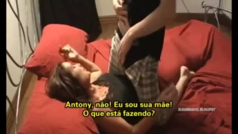 Pornografia Com Legenda com coroa excitada mamando