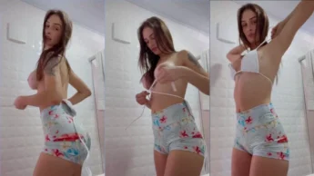 Gatinha Sabrina Oliveira se exibindo toda