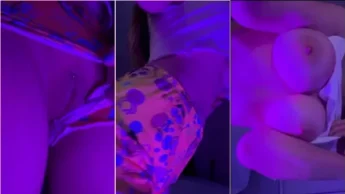 Sammy Gomes excitada mostrando a buceta e também as tetas