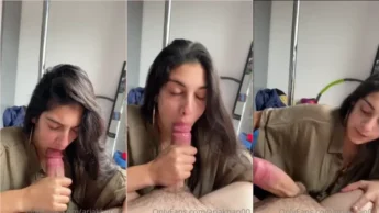 A Aria Khan adora pagar boquete