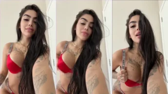 Safadinha MC Mirella provocando