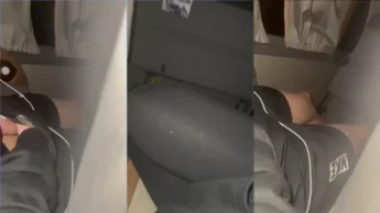 Emily Ferrer pegando no pau do cara durante a viagem