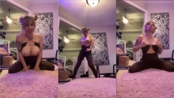 Gostosa lizkatzofficial botou os seios para fora