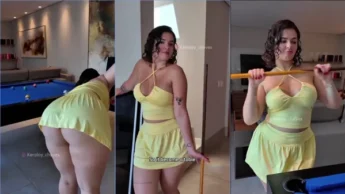 Kerolay Chaves flagrada jogando sinuca sem calcinha por baixo da mini saia