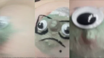 Only fans da itsthecrazylatina exibindo as tetas com desenhos