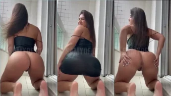 Gata samyof abrindo a raba gostosa