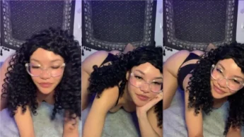 Latrisha video de putaria daquela morena de óculos