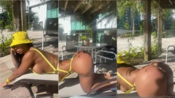 Valentina Ferraz se exibindo todinha enquanto pega um sol