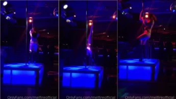 Vazou a Mel Fire se exibindo no pole dance