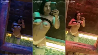 Video vazado da melisawildtv mostrando as tetas na frente do espelho